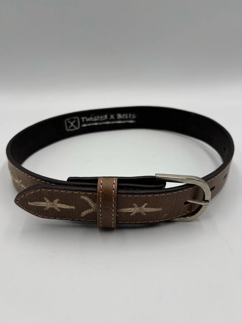 XRBK Twisted X Youth 22 Barbed Wire Stitched Distressed Leather Belt 30” Brown